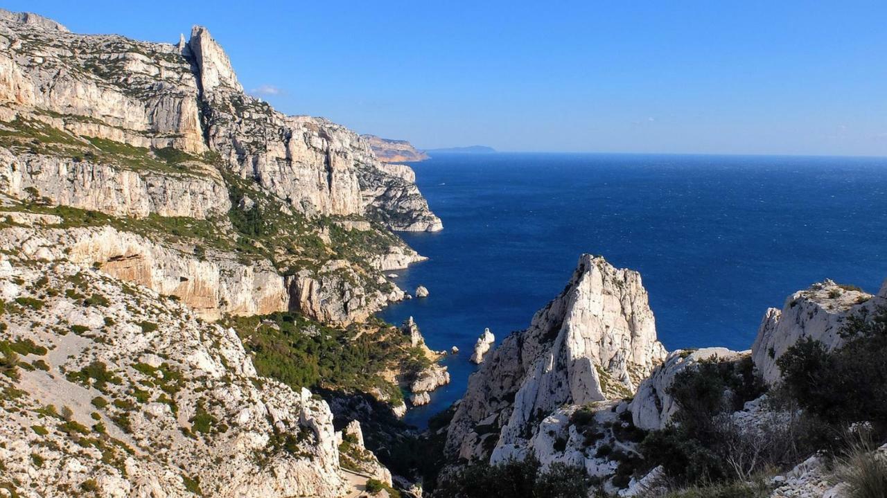Les Barques, Vue Splendide Sur Le Port De Cassis Apartment Exterior photo